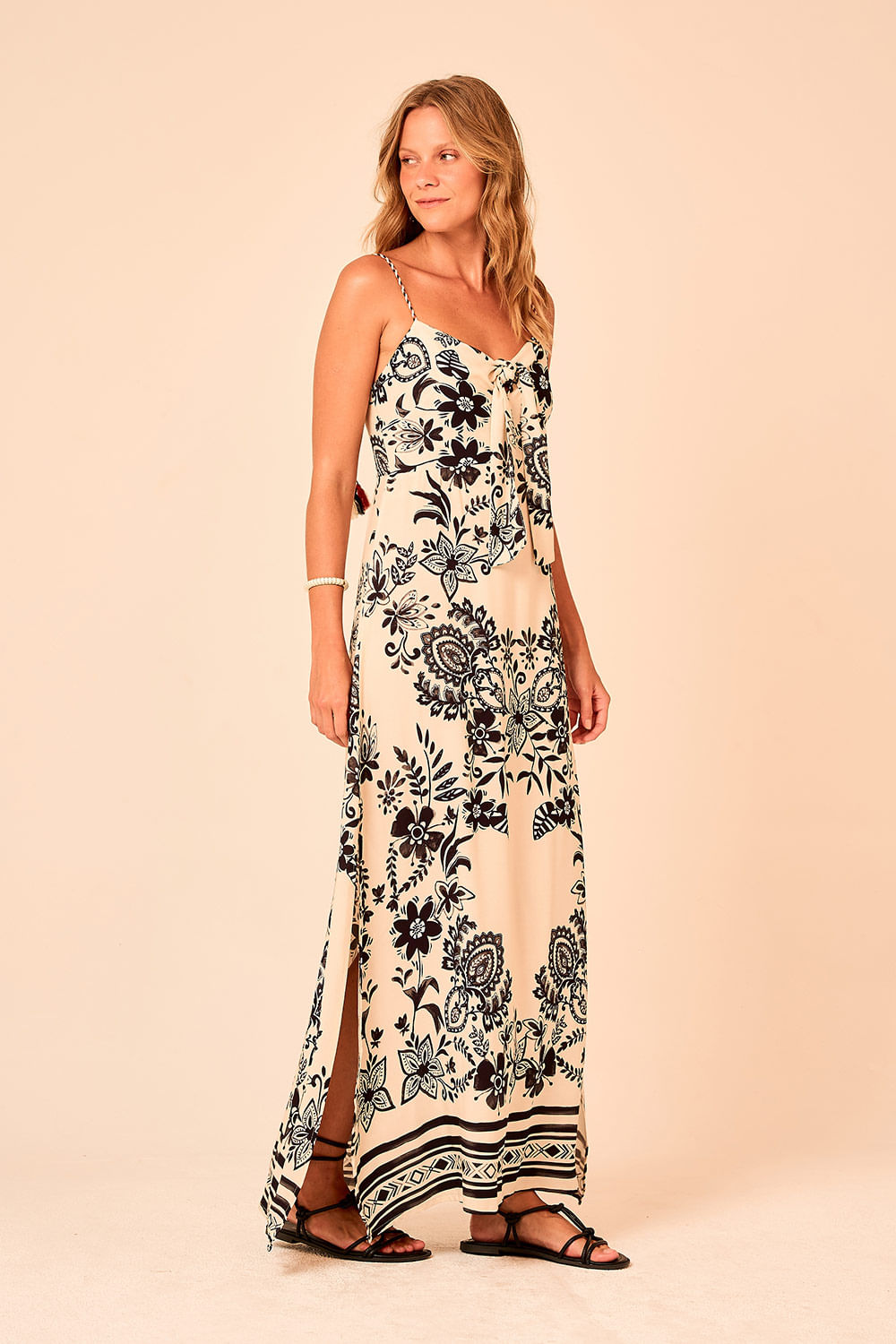 01030031_0020_01-VESTIDO-CROPPED-FLORAL-ARABESCO